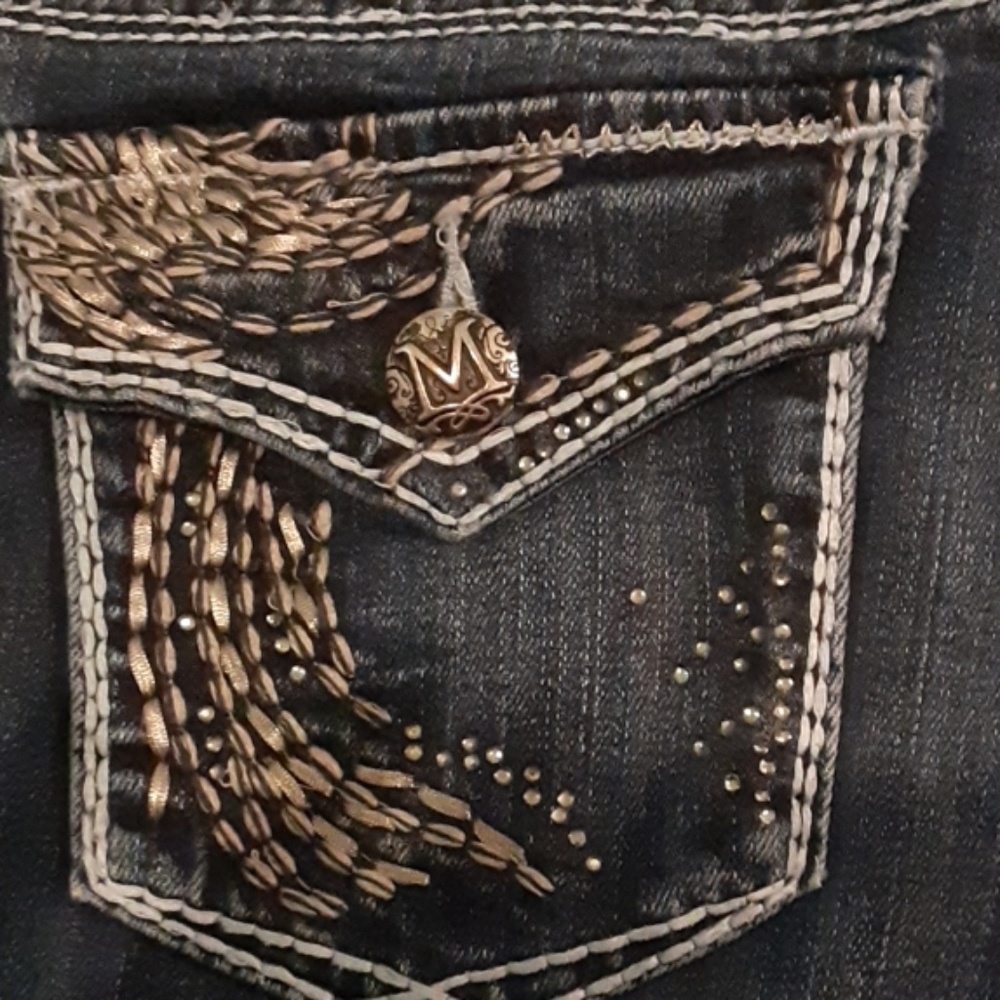 Jeans - Picture 2 of 4
